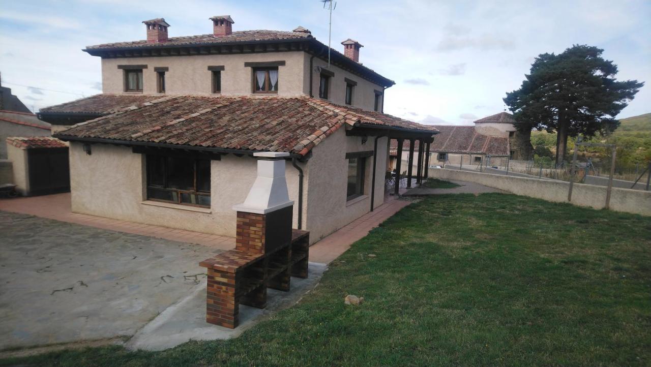 Villa El Mirador del Hayedo Riofrio de Riaza Exterior foto
