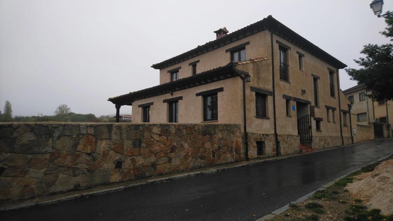 Villa El Mirador del Hayedo Riofrio de Riaza Exterior foto