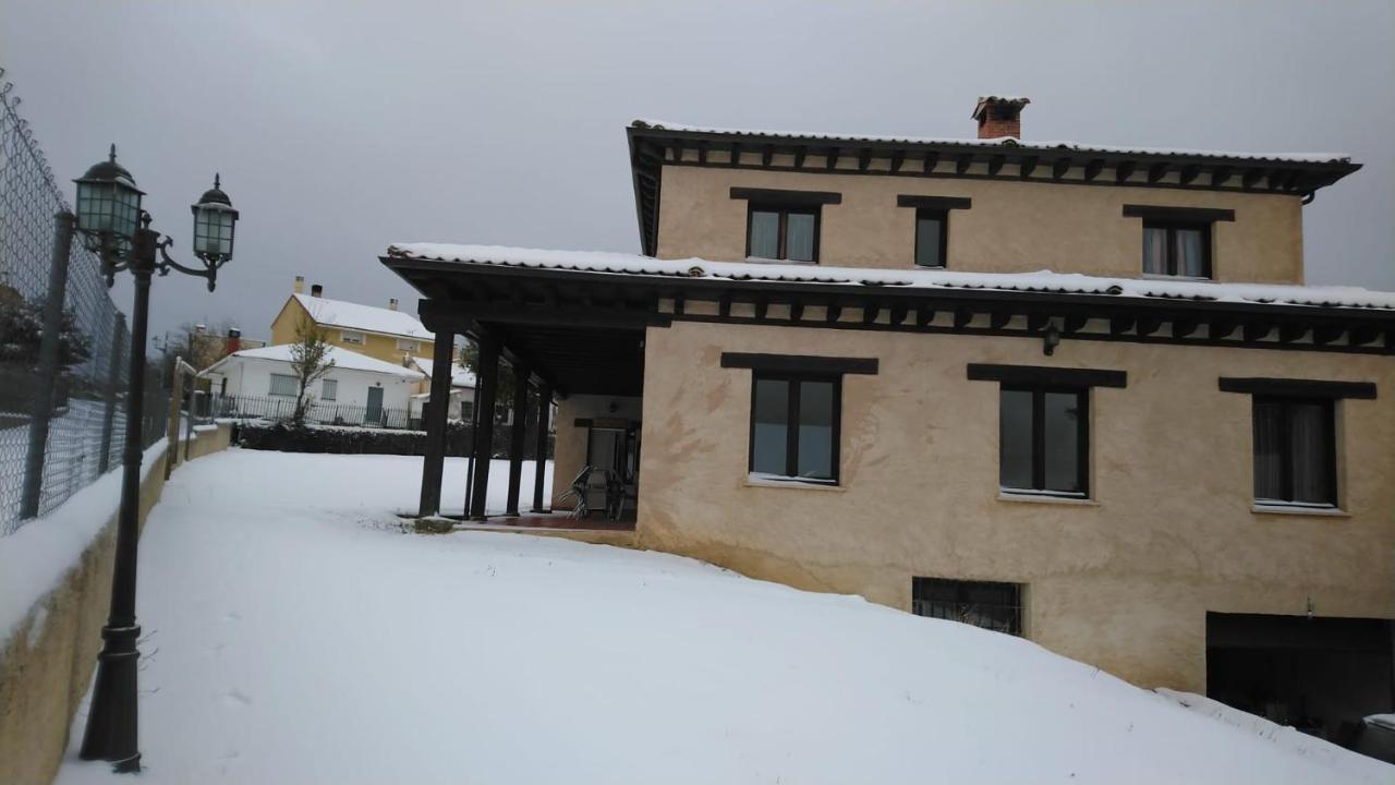 Villa El Mirador del Hayedo Riofrio de Riaza Exterior foto