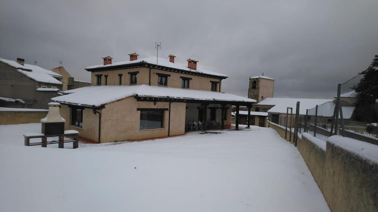 Villa El Mirador del Hayedo Riofrio de Riaza Exterior foto