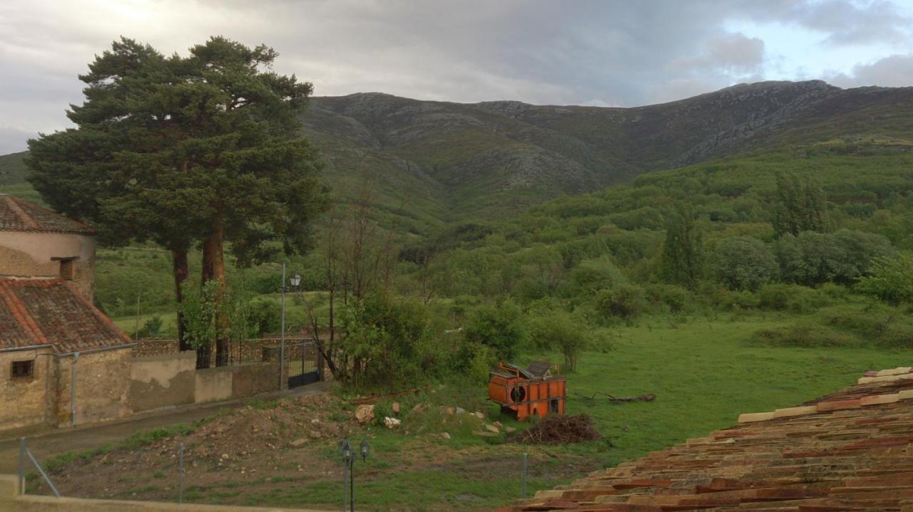 Villa El Mirador del Hayedo Riofrio de Riaza Exterior foto